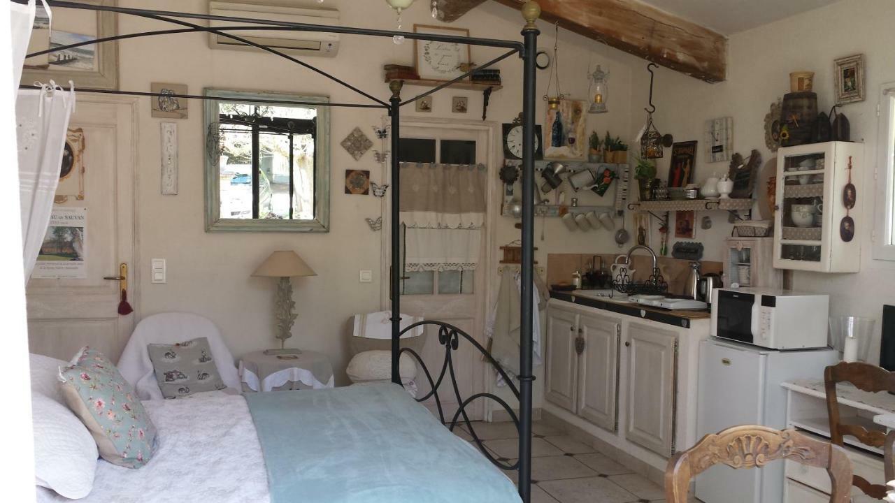 L'Oustalet Apartment La Tour-d'Aigues Luaran gambar