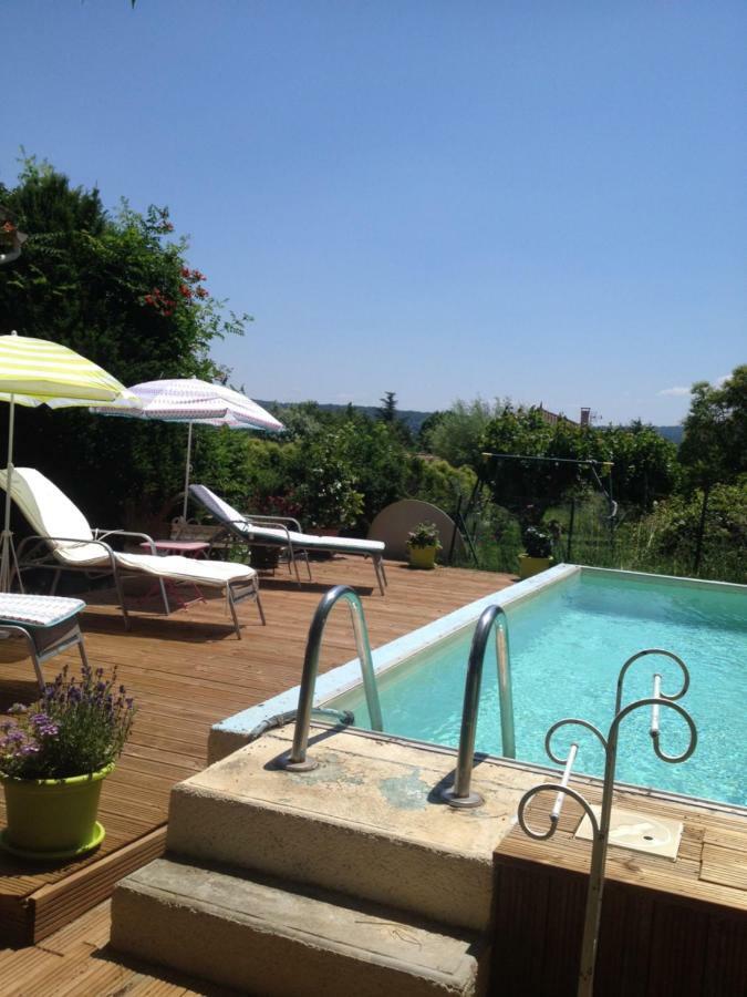 L'Oustalet Apartment La Tour-d'Aigues Luaran gambar